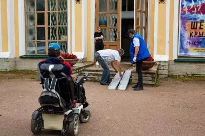 Установка пандуса для инвалидных колясок