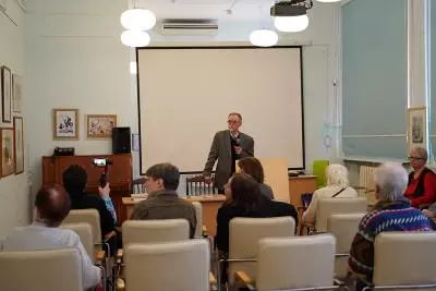 Открытие выставки Дон Кихот в библиотеке им.Инге