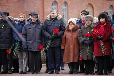 Митинг на мемориале Малая Пискаревка