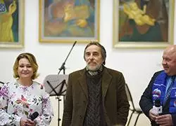 Об открытых дверях