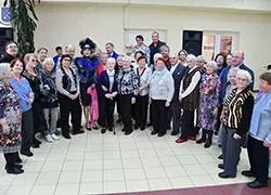 Листья желтые над городом