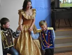 Недаром помнит вся Россия