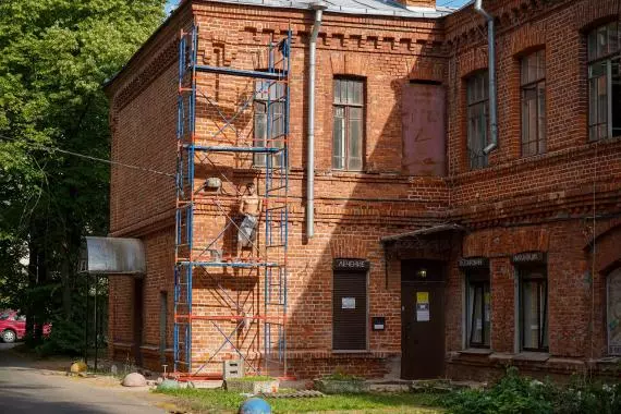 Свалка строительного мусора за казармами