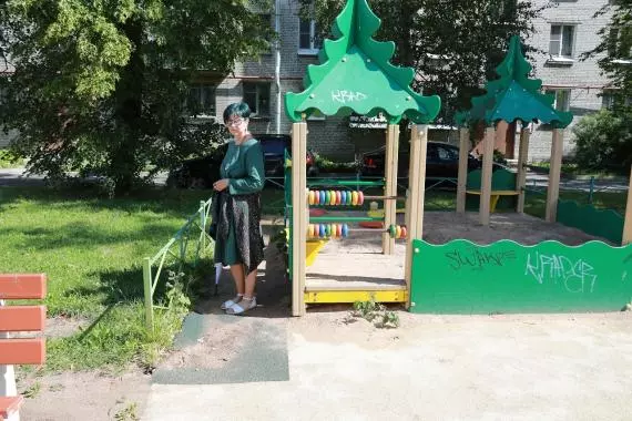 Детская площадка на СПб шоссе