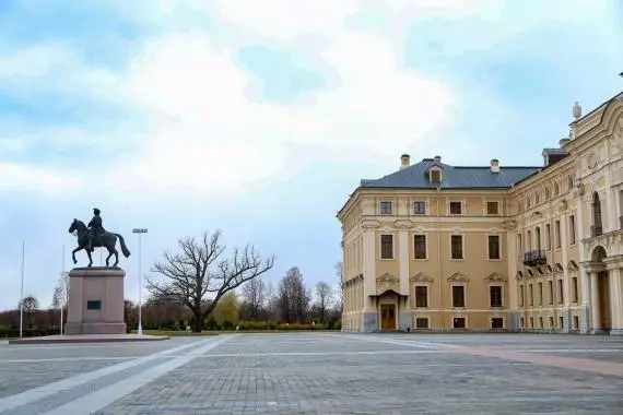 Открытие выставки Марии Павловой «Краски радости»