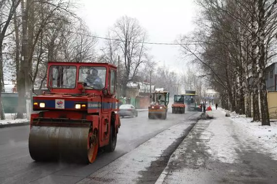 Дорожные работы на Фронтовой