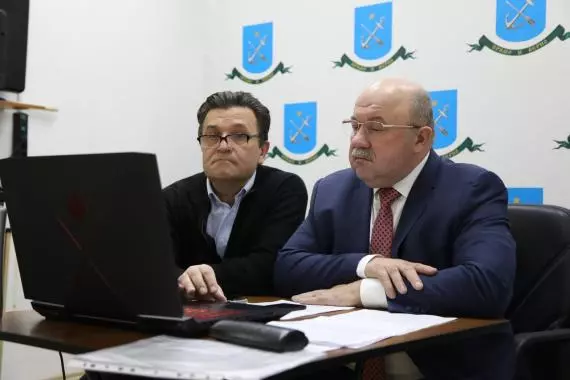 Конференция по расширению полномочий районных адм.