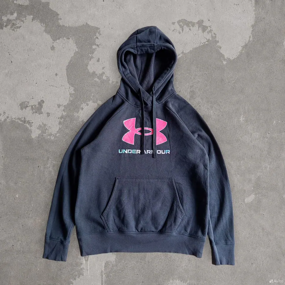Худи Under Armour темно-серое с логотипом: вид спереди
