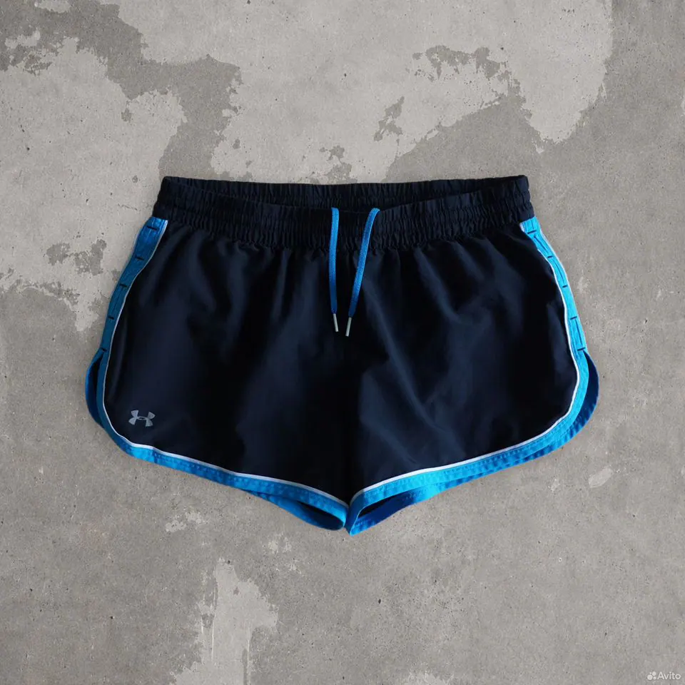 Шорты Under Armour черные с голубой отделкой
