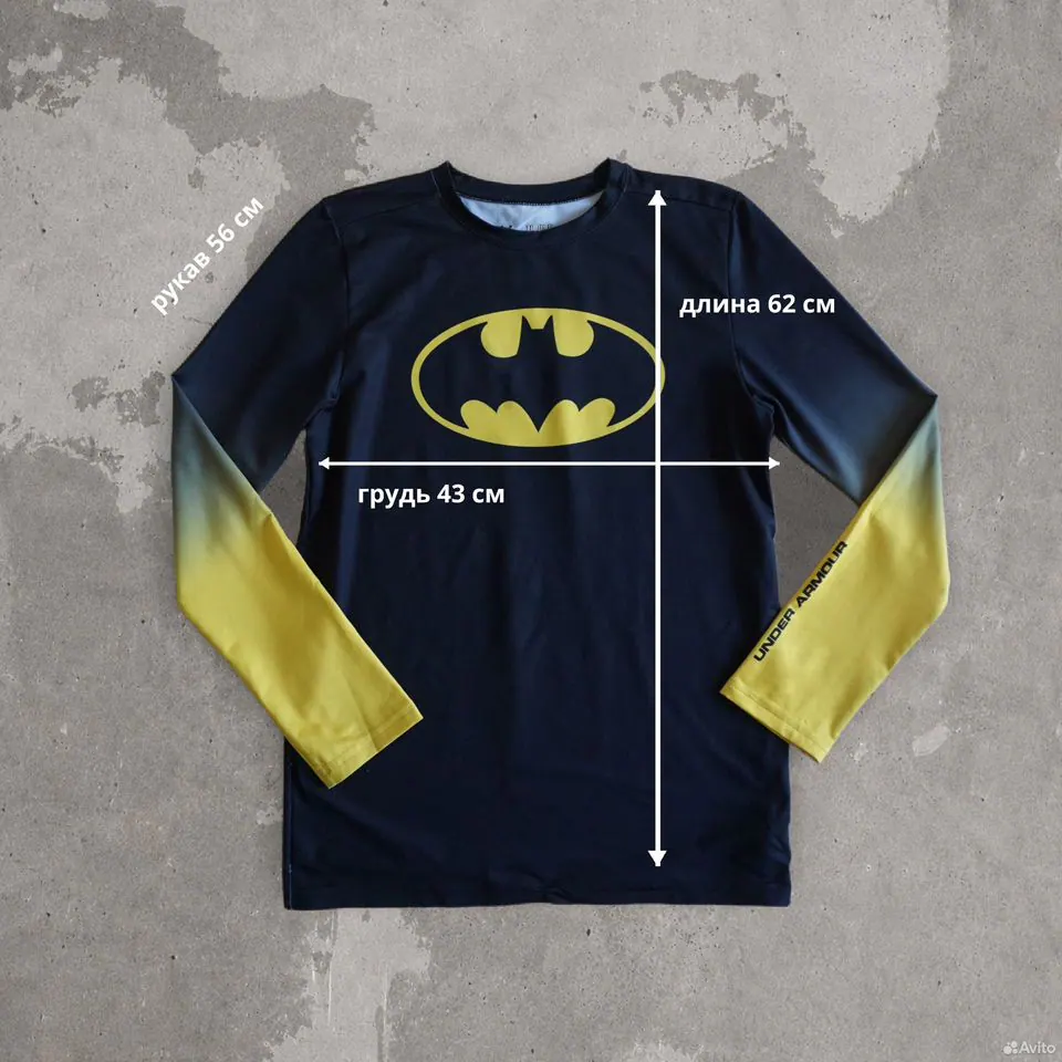 Лонгслив Under Armour HeatGear Batman черный