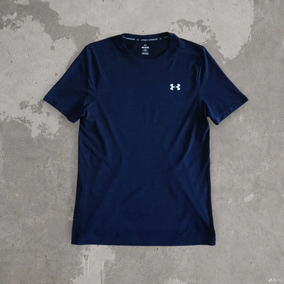 Футболка Under Armour темно-синяя спортивная