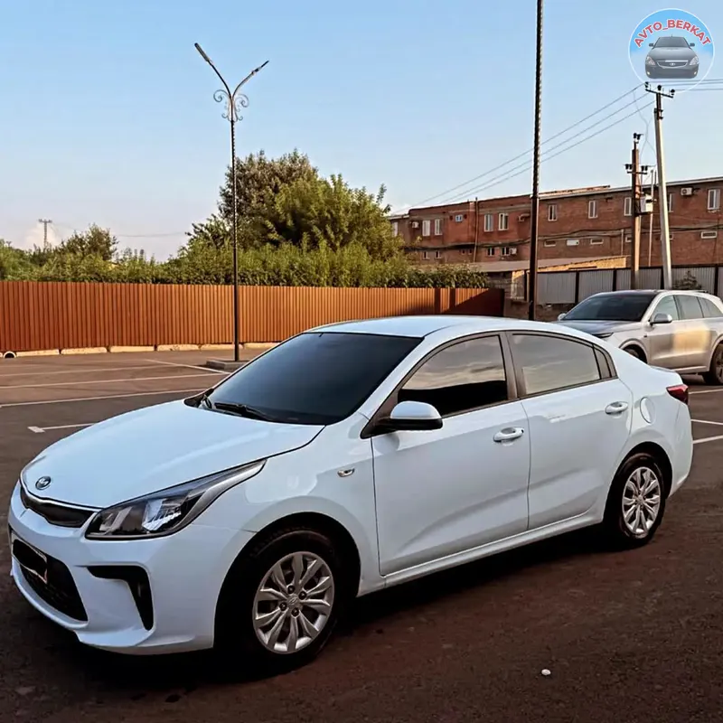 Ассалам алейкум можете добавить Киа Рио 2019 год 1.4 автомат в хорошем состоянии пробег 221тыс