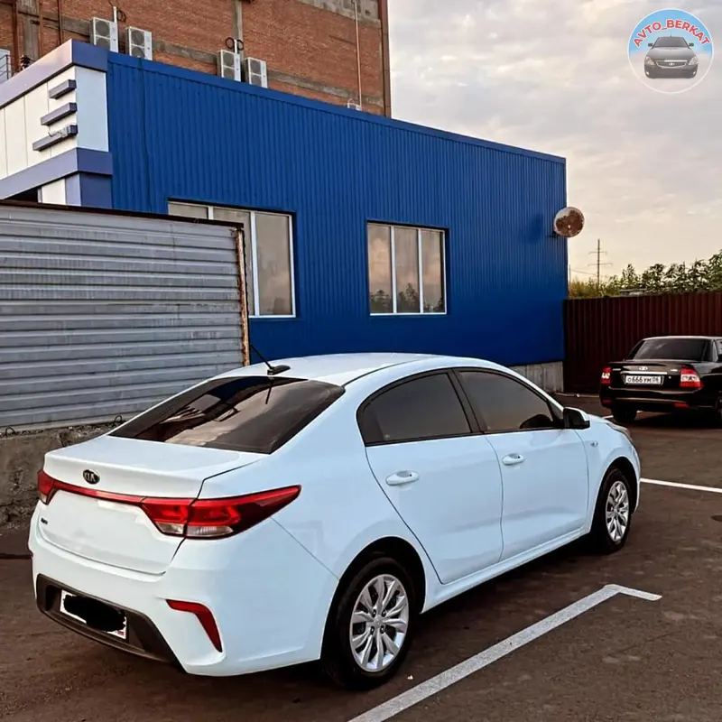 Ассалам алейкум можете добавить Киа Рио 2019 год 1.4 автомат в хорошем состоянии пробег 221тыс