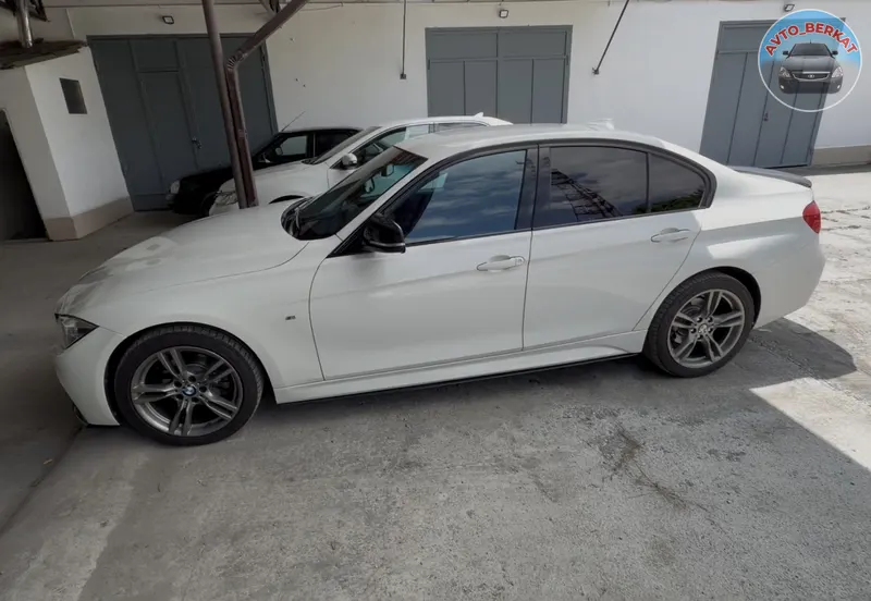 BMW f30 рест