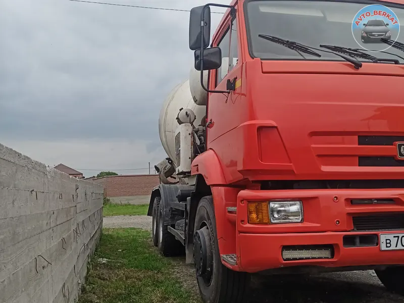 Продам автобетоносмеситель 9 кубов 2013 в отличном состоянии