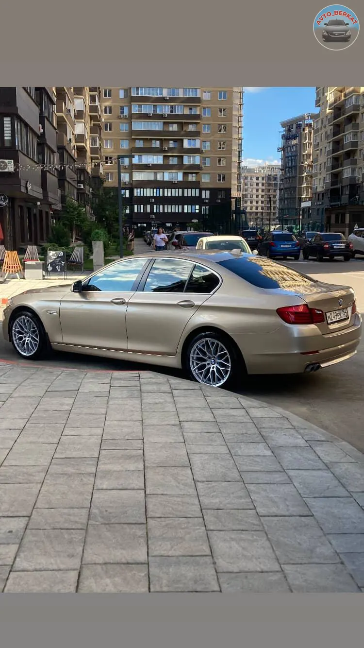 ПРОДАМ ЖИВУЮ 5-КУ F-10 Идеальная модификация авто 528і, надежный мотор N52B30, 3.0 литра + надежная 8-ступенчатая коробка ZF.