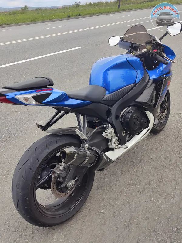 Suzuki gsxr600 2012год