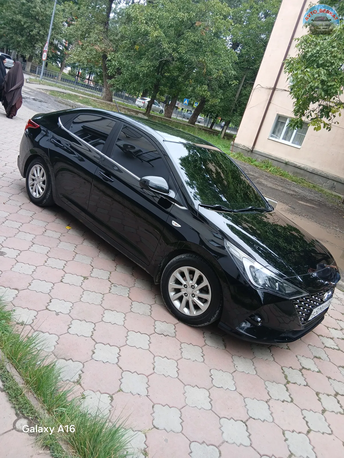 Продаю Салярись