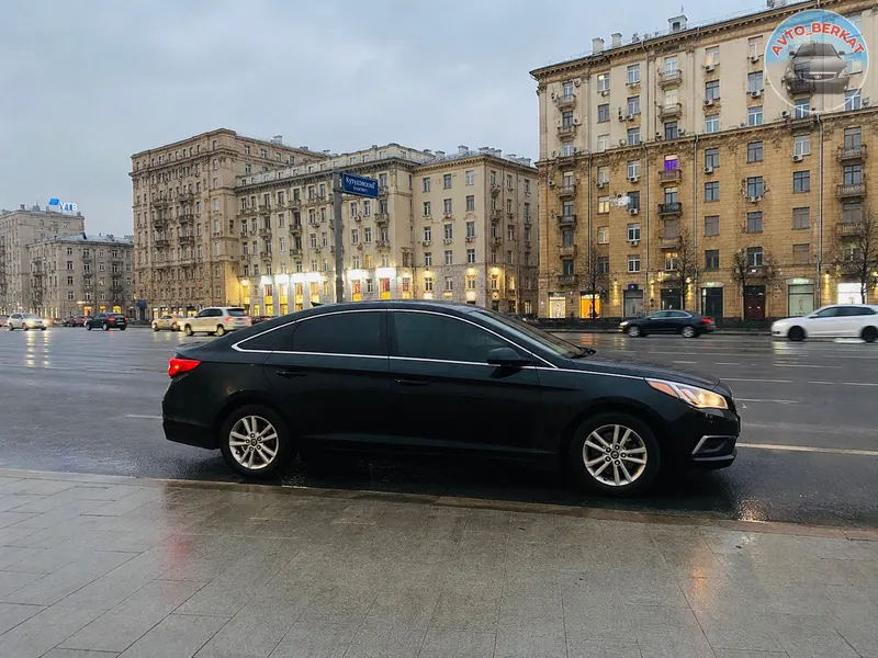 HYUNDAI sonata 2016год  Объем 2.4 учет Армения законный делаешь генеральную доверенность на свое имя и ездишь без проблем  Пробег 110т