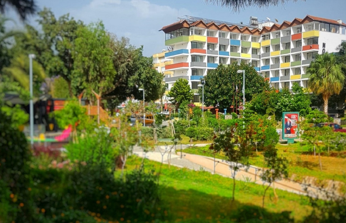Viva Beach Hotel