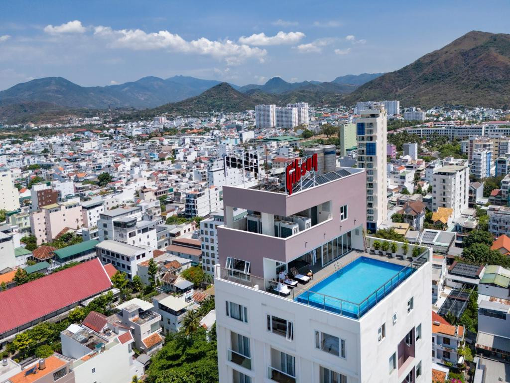 GIBSON HOTEL NHA TRANG