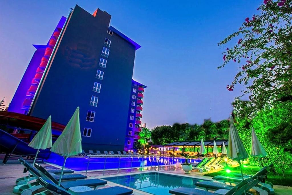 Grand Alisa Hotel (Ex. Royalisa Hotel)