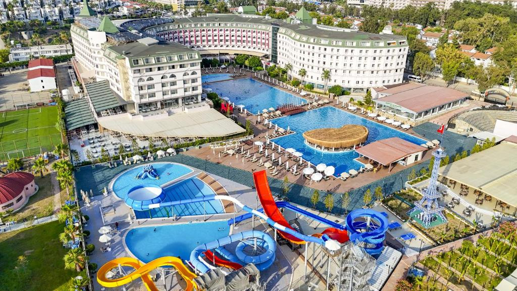 Grand Cortez Resort Hotel & Spa (ex. Bayar Family)