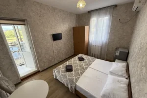 Двухместный номер с балконом 2.5 Двухместный номер с балконом 2.5