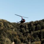 Полёт на вертолёте над селом Солохаул в Сочи