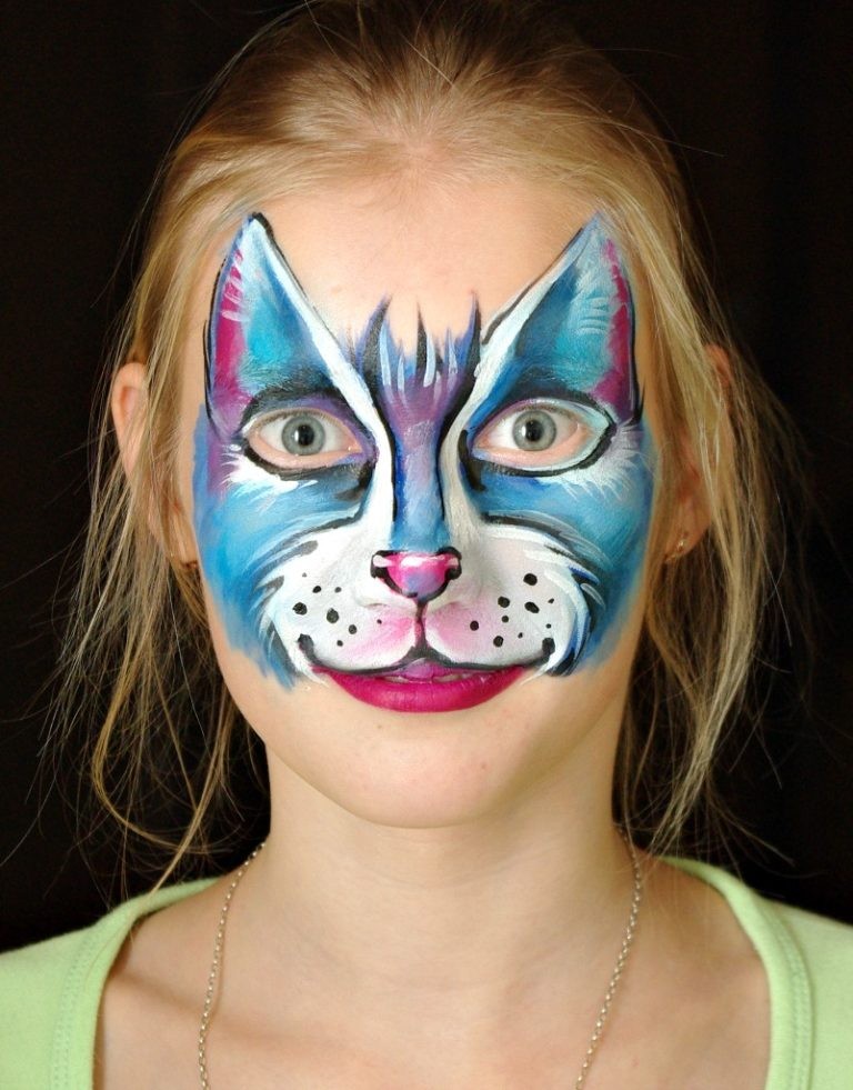 cat-768x981