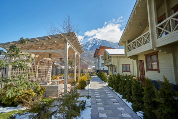 Отель Hills Polyana Hotel в Эльбрусе