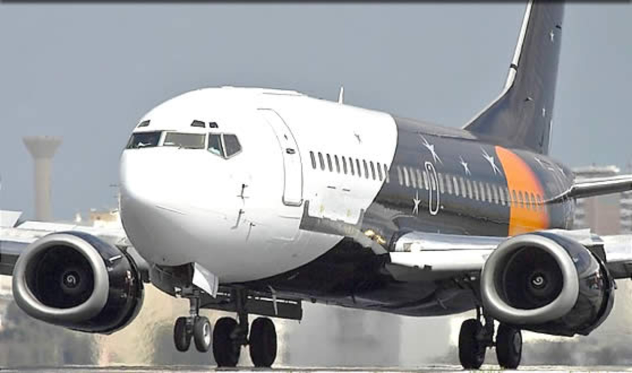 boeing_737_vip_1280x0_426