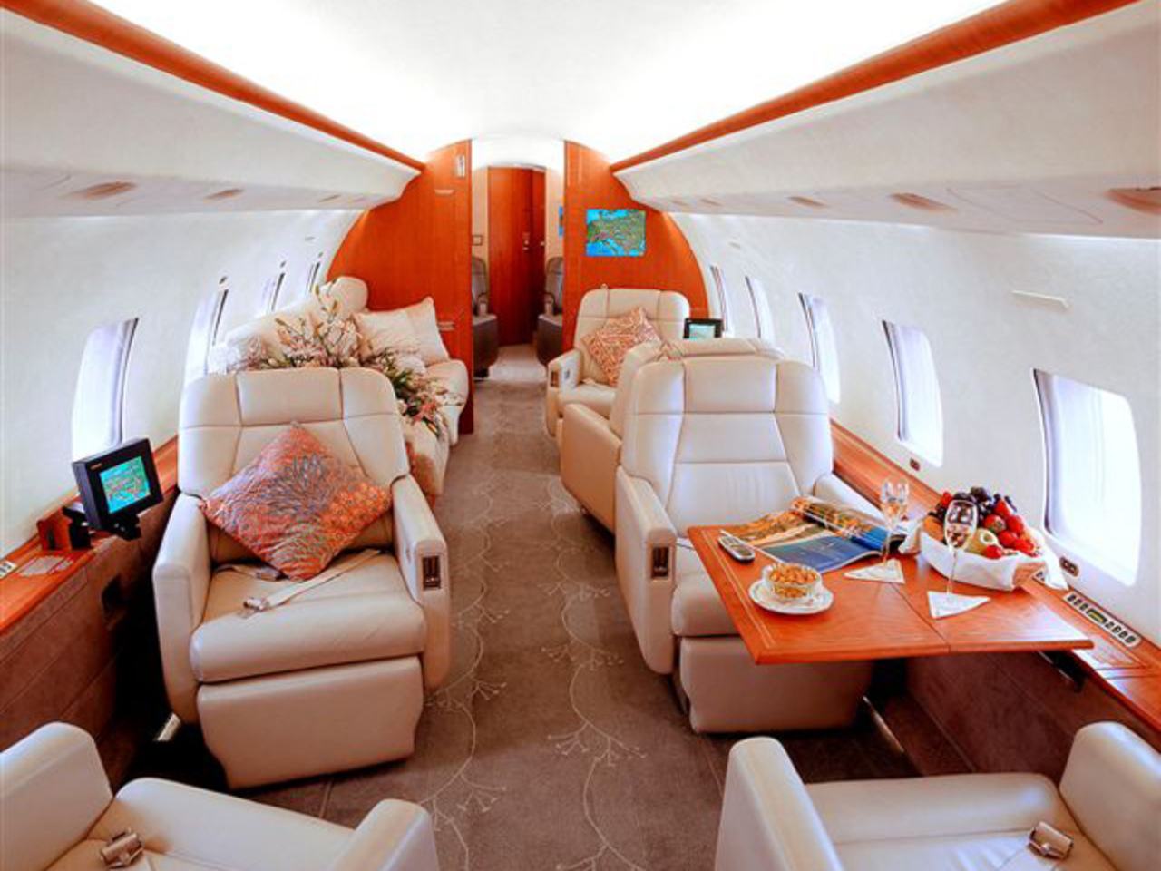 bombardier_global_express_interor_1280x0_426