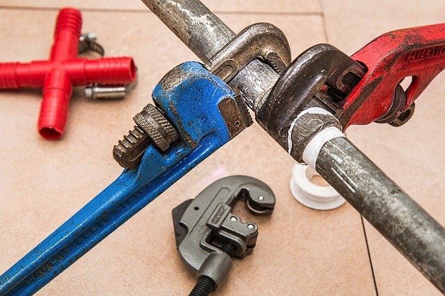plumbing-840835_640 ремонт сантехники