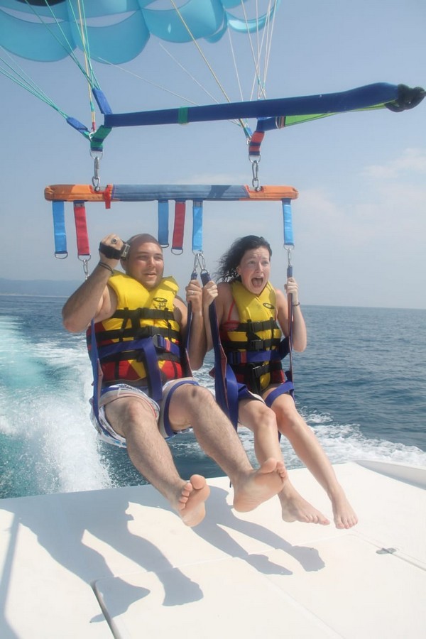 parasailing-plushka-banan-kolos6 Полет на парашюте вдвоем