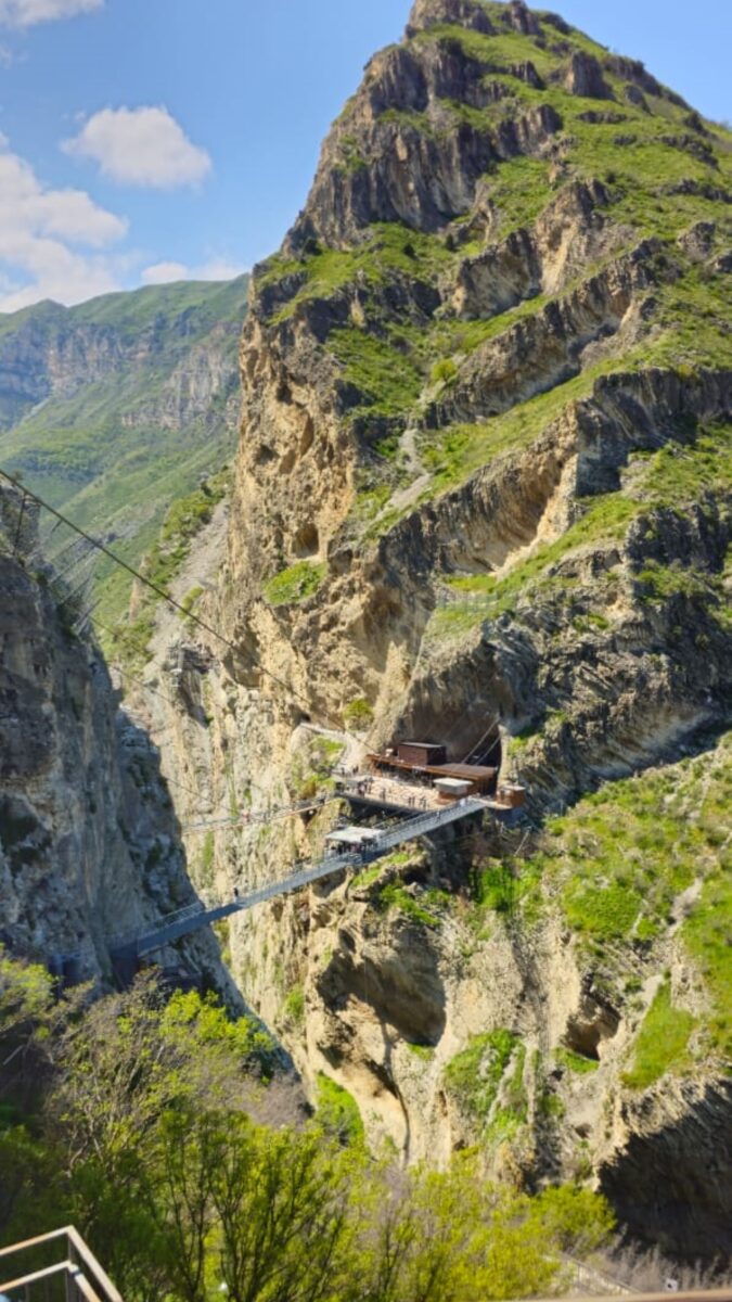 Сулакский каньон и пещера Нохъо — из Грозного