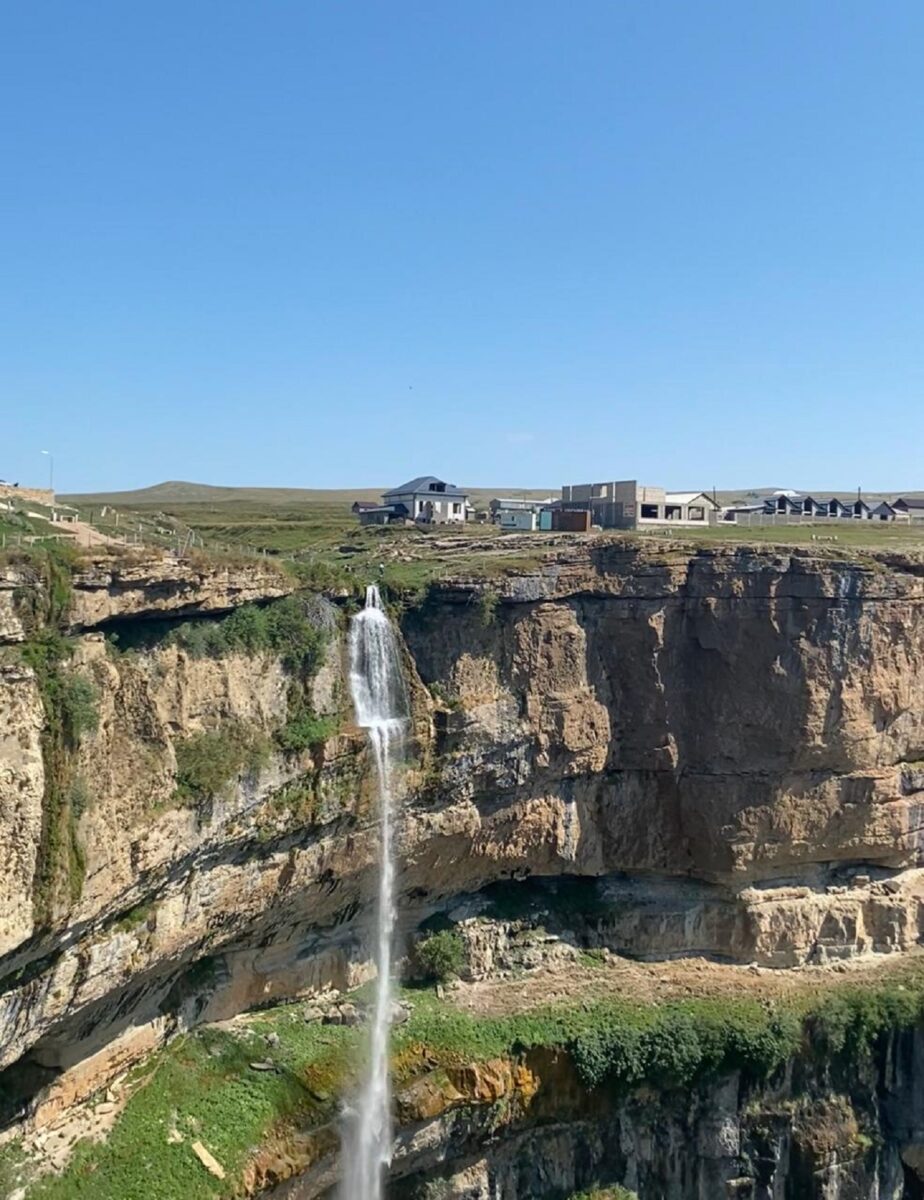 Село Хунзах, Карадахская теснина, плато Матлас и водопады Тобот и Итля-Тляр