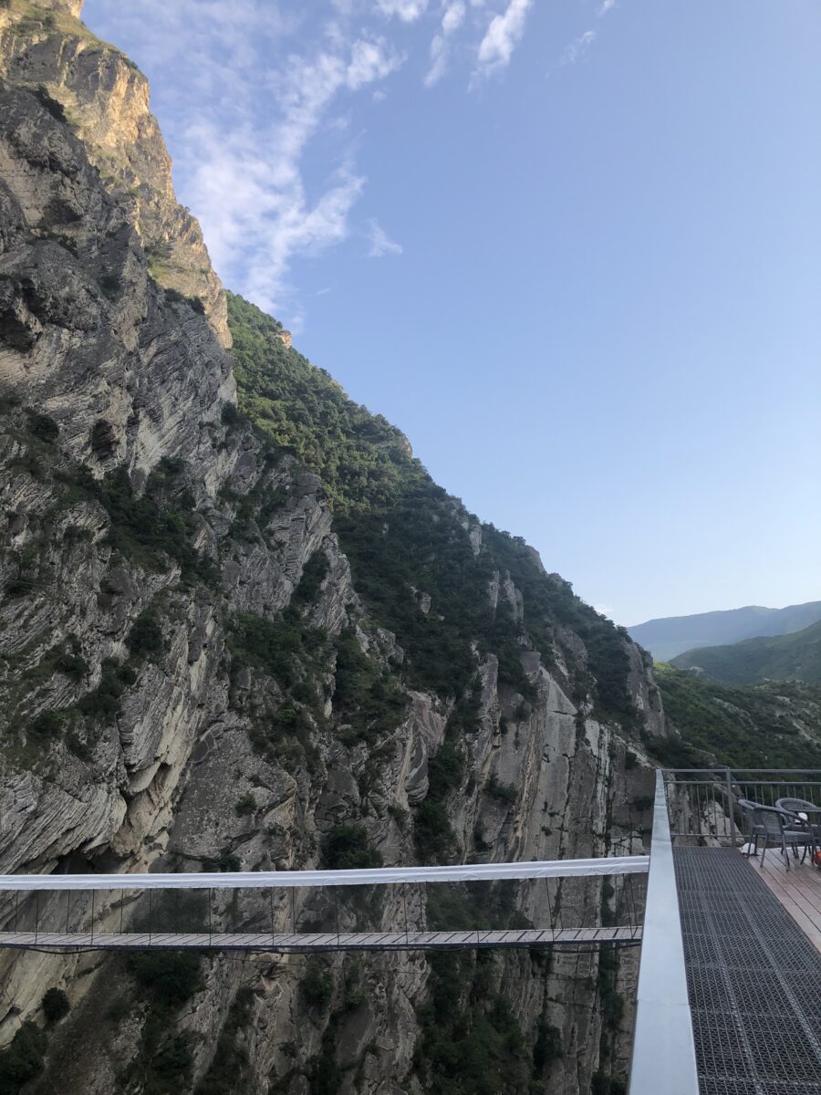 Самые-самые места Дагестана: Сулакский каньон, бархан Сарыкум