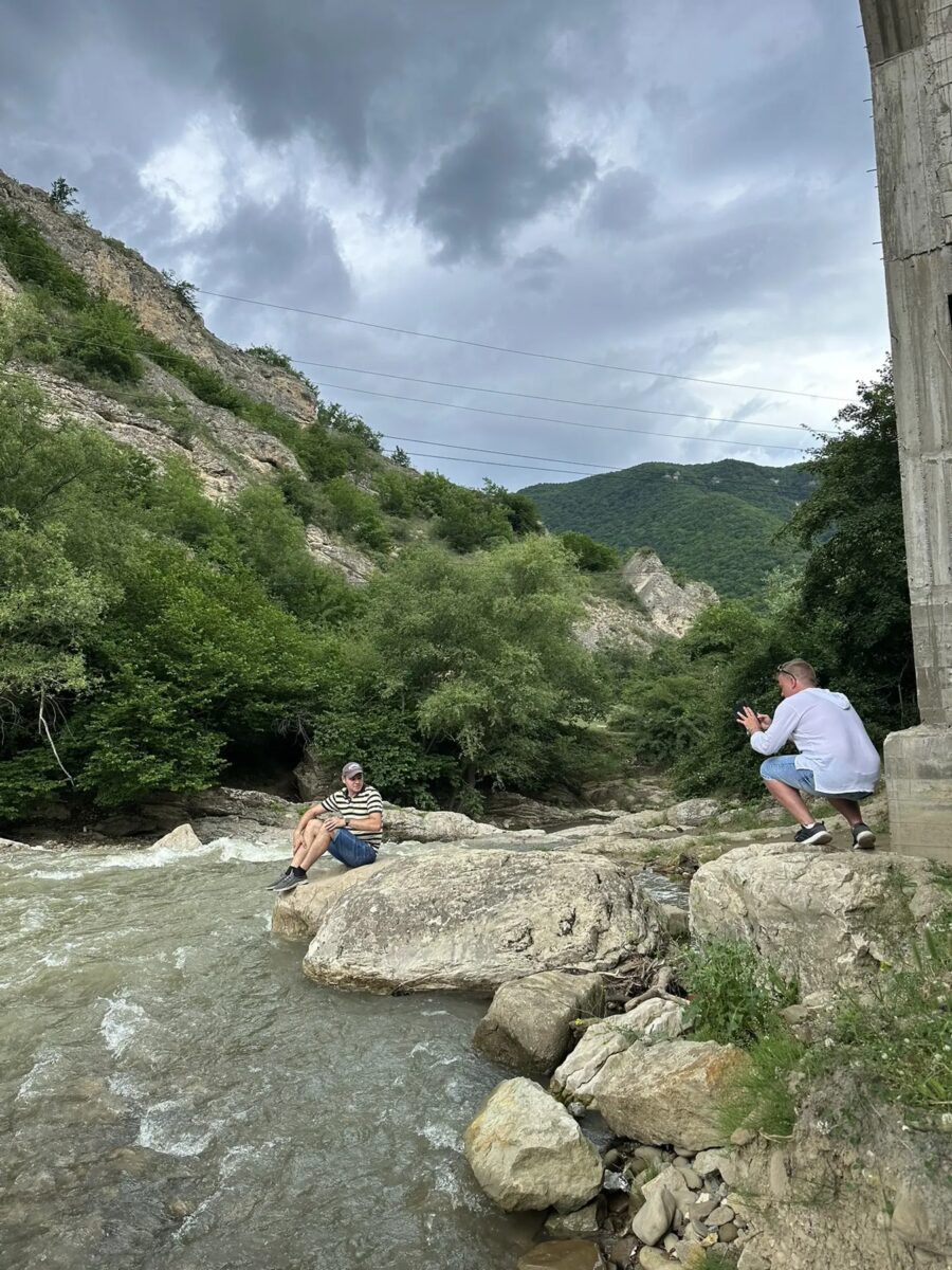 Из Дербента — к древней крепости, Хучнинскому водопаду и экраноплану «Лунь» (всё включено)