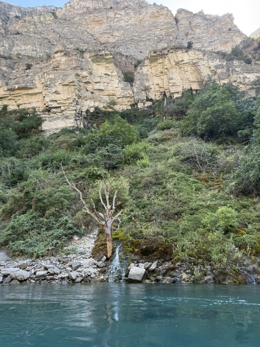 Сулакский каньон, Чиркейское водохранилище, пещера Нохъо — из Дербента