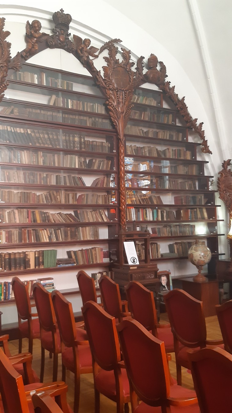 Дух старого Кнайпхофа