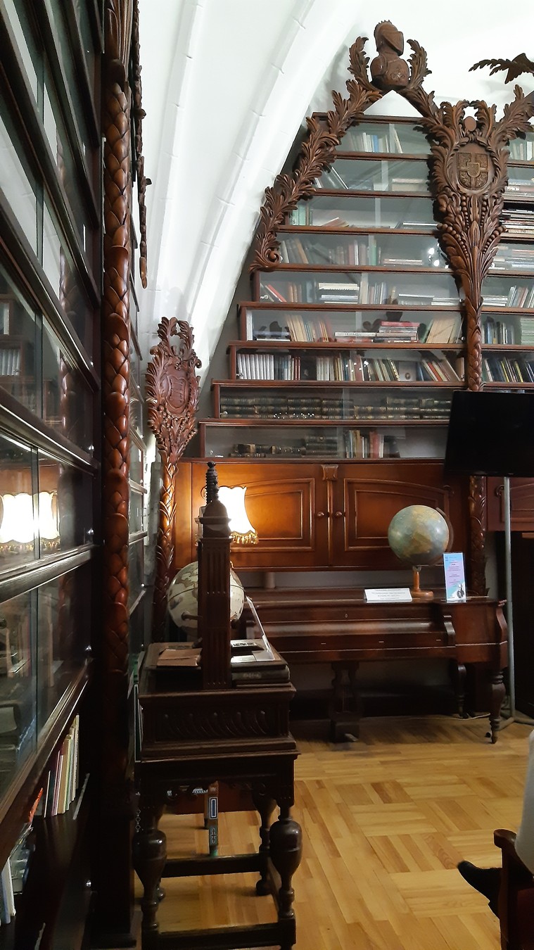 Дух старого Кнайпхофа