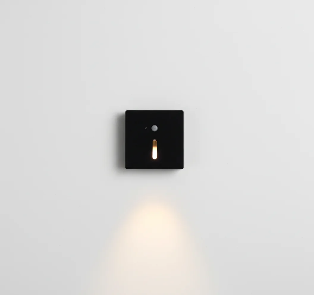 EXPOTEN KL-02366 GS-DC светильник для ступеней 86×86 мм с датчиком движения