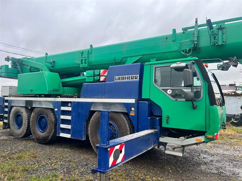 Liebherr LTM 1055 2007