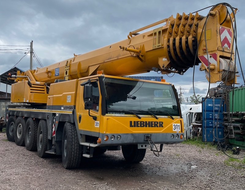 Liebherr LTM 1095 2012