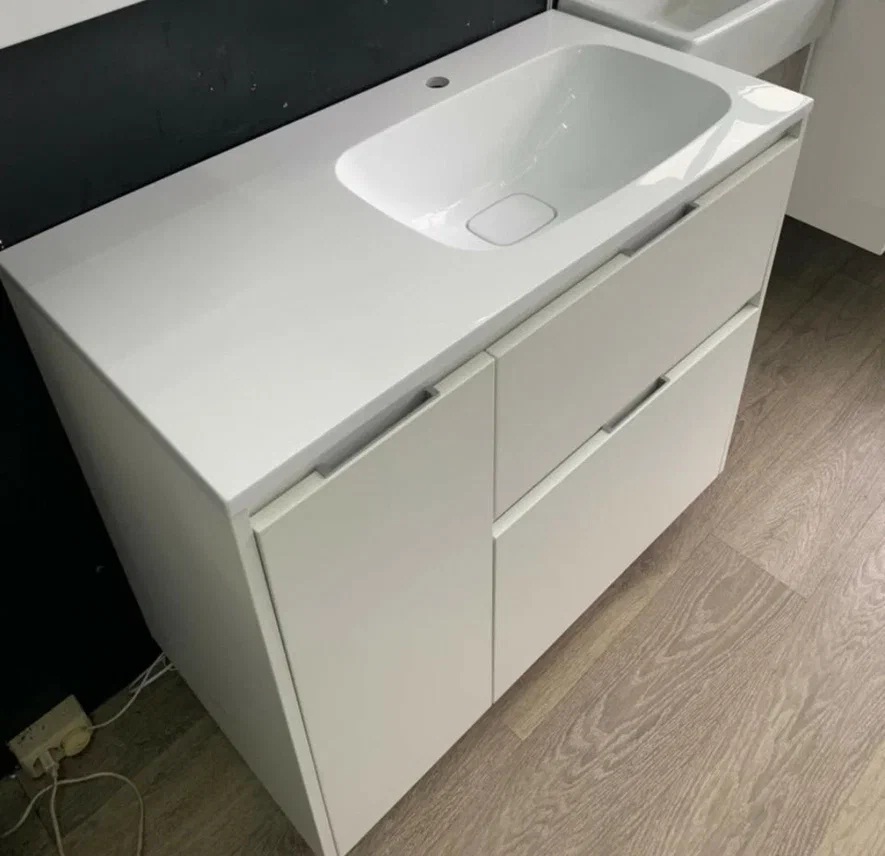 Тумба с раковиной Style Line  Барселона 90 R напольная, 2 ящика, Люкс белая, Plus