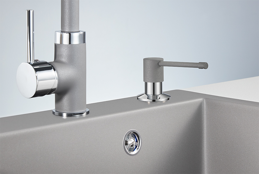 Дозатор Granula 05 D для жидкого мыла встроенный, алюминиум