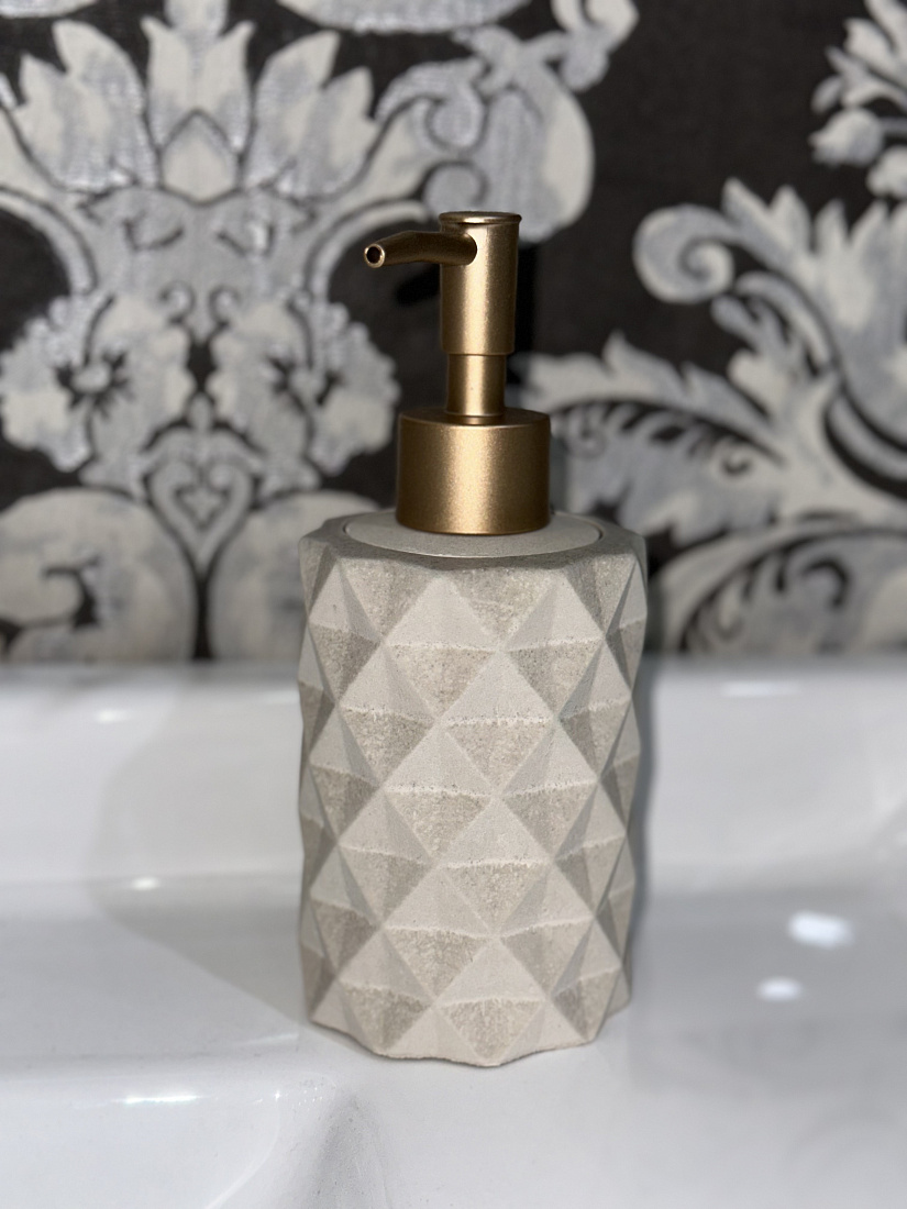 Дозатор для жидкого мыла Гипсолион Ромб стоун, ручная работа