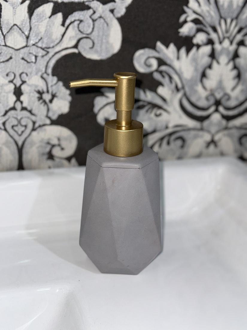 Дозатор для жидкого мыла Гипсолион Геометрия графит, ручная работа