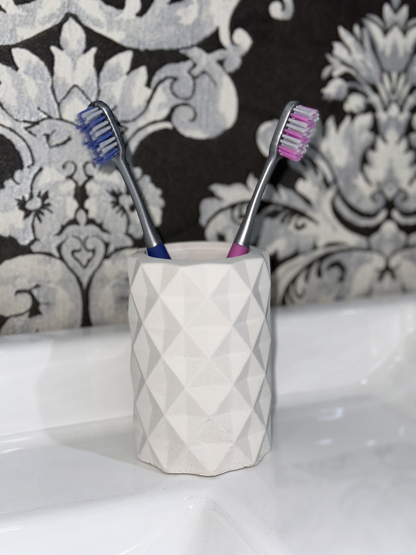 Стакан для зубных щёток Гипсолион Ромб белый, ручная работа